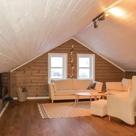 Four Bedroom Holiday In Roldal Holiday home Skare (More og Romsdal)