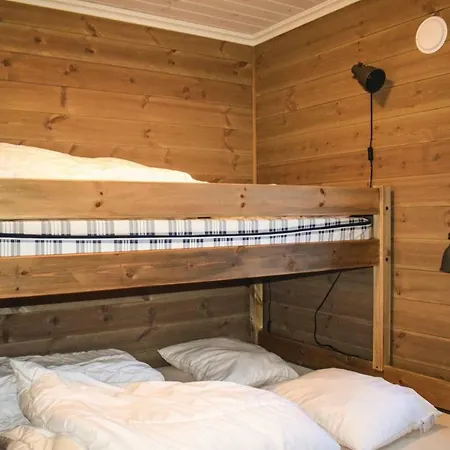 Four Bedroom Holiday In Roldal * Skare (More og Romsdal)